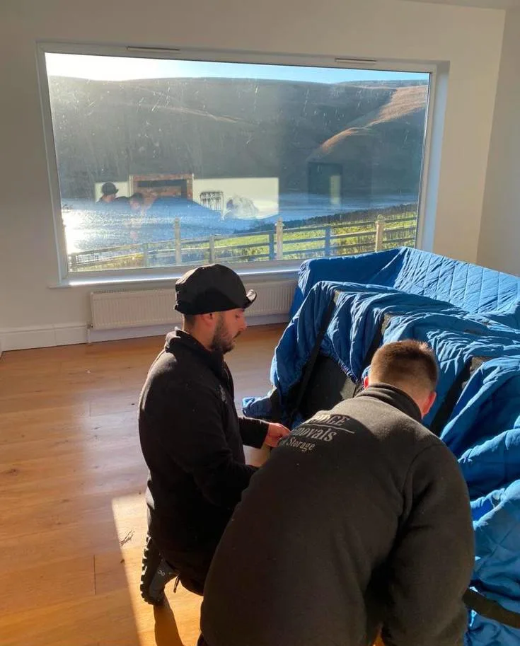 Storage While Moving House: Filling the Gap